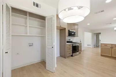 3138 Touraine Drive, Dallas, TX 75211 - Photo 14
