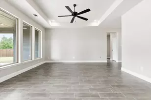2110 Briarwood Dr, Bridgeport, TX 76426 - Photo 8