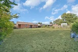 840 Clearwood Dr, Dallas, TX 75232 - Photo 26