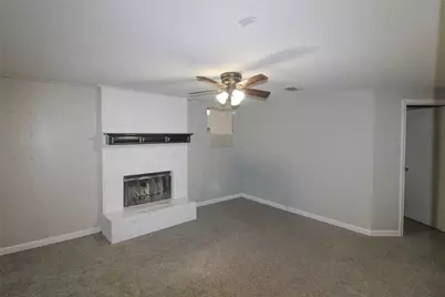 6111 Farmingdale Drive, Arlington, TX 76001 - Photo 22