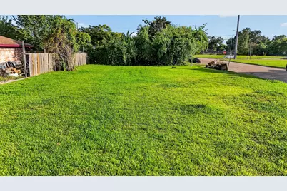 8501 Tidwell Road, Houston, TX 77028 - Photo 8