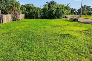 8501 Tidwell Rd, Houston, TX 77028 - Photo 8