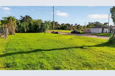 8501 Tidwell Road, Houston, TX 77028 - Photo 6