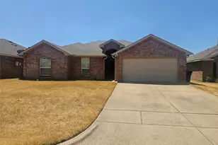 1707 Griffin Ln, Mansfield, TX 76063 - Photo 1