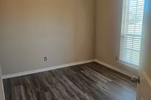 1707 Griffin Ln, Mansfield, TX 76063 - Photo 2
