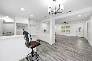 10124 Shayna Dr, Dallas, TX 75217 - Photo 18