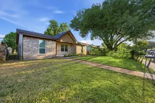 10124 Shayna Dr, Dallas, TX 75217 - Photo 4