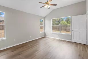 386 Molly Ln, Lindale, TX 75771 - Photo 10