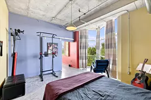 1001 Belleview St, Dallas, TX 75215 - Photo 22