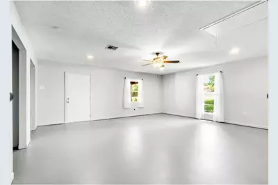 611 Rosenthal Road, Lorena, TX 76655 - Photo 22