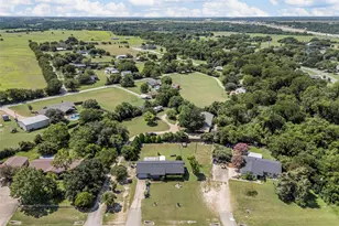 611 Rosenthal Rd, Lorena, TX 76655 - Photo 26