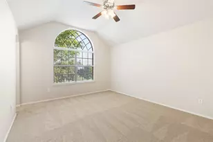 9750 Grassland Dr, Frisco, TX 75035 - Photo 22