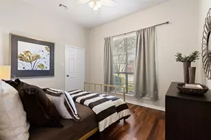 9750 Grassland Dr, Frisco, TX 75035 - Photo 18