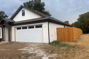 602 N 33rd St, Corsicana, TX 75110 - Photo 4