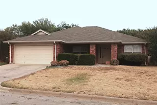 4720 St Thomas Pl, Fort Worth, TX 76135 - Photo 1