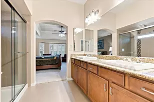 10512 Belvedere Dr, Denton, TX 76207 - Photo 20