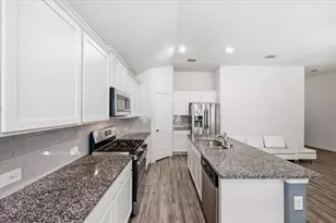 14437 Leadrope Cir, Fort Worth, TX 76052 - Photo 16