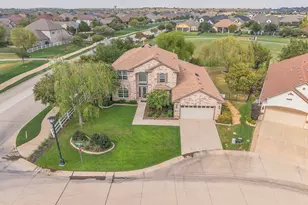 8701 Freeport Dr, Denton, TX 76207 - Photo 2