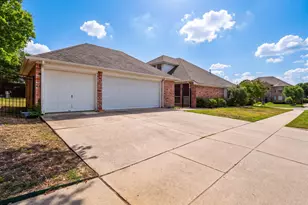 1605 Pleasant Run, Keller, TX 76248 - Photo 24