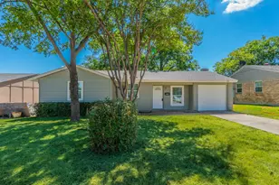 4646 Ridgepoint Dr, Dallas, TX 75211 - Photo 1