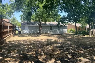 4646 Ridgepoint Dr, Dallas, TX 75211 - Photo 12