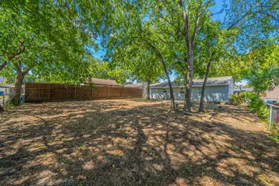 4646 Ridgepoint Drive, Dallas, TX 75211 - Photo 24
