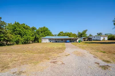 3227 E Washington Street, Stephenville, TX 76401 - Photo 14