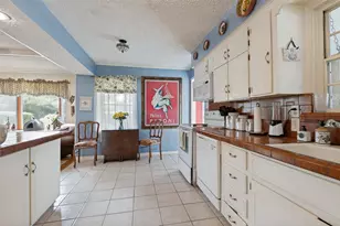 112 W Ireland Dr, Irving, TX 75062 - Photo 12
