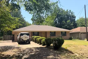 2125 Graham St, Paris, TX 75460 - Photo 2