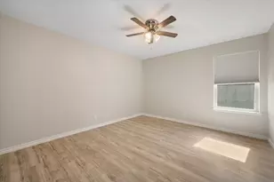 108 Haywood Dr, Benbrook, TX 76126 - Photo 10