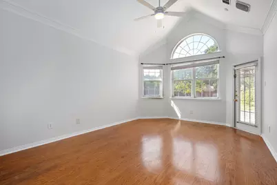321 Andre Drive, Irving, TX 75063 - Photo 24