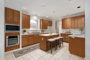 321 Andre Dr, Irving, TX 75063 - Photo 18