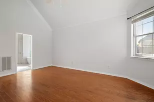 321 Andre Dr, Irving, TX 75063 - Photo 28