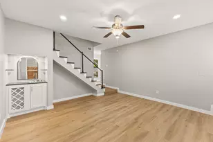 6738 Eastridge Dr, Dallas, TX 75231 - Photo 4