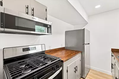 1900 Sutter Street #B, Fort Worth, TX 76107 - Photo 12