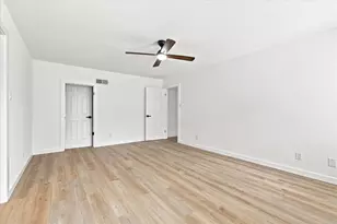 1900 Sutter St, Fort Worth, TX 76107 - Photo 14