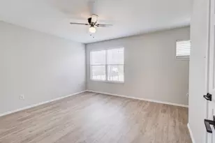 1213 College St, Grand Prairie, TX 75050 - Photo 16