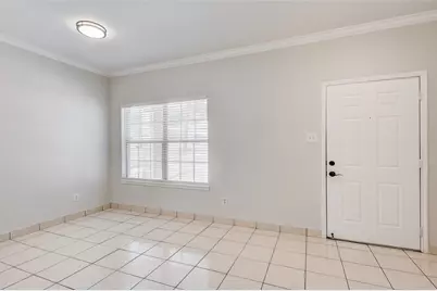 1213 College Street, Grand Prairie, TX 75050 - Photo 4