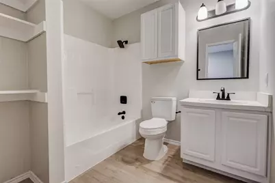 1213 College Street, Grand Prairie, TX 75050 - Photo 18