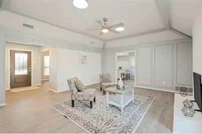 2213 Trinity Springs Drive, Carrollton, TX 75007 - Photo 2
