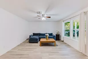304 Jarbo St, Sulphur Springs, TX 75482 - Photo 4