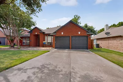 605 Oak Hollow Lane, Flower Mound, TX 75028 - Photo 1