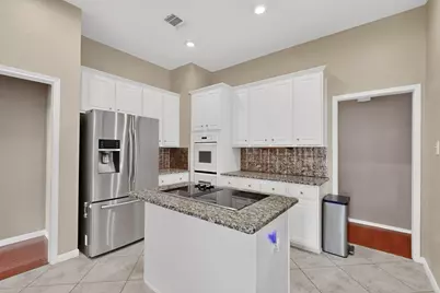 605 Oak Hollow Lane, Flower Mound, TX 75028 - Photo 14