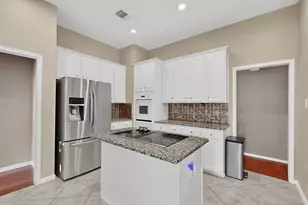 605 Oak Hollow Ln, Flower Mound, TX 75028 - Photo 14