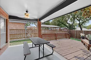605 Oak Hollow Ln, Flower Mound, TX 75028 - Photo 28