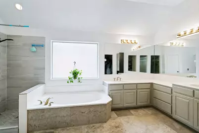 2920 Winding Creek Drive, Plano, TX 75023 - Photo 16