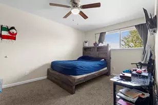 1309 Glenwood St, Grand Prairie, TX 75052 - Photo 22