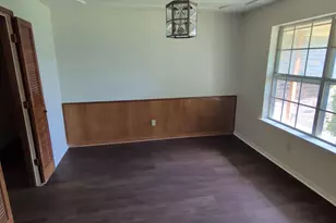 5541 Wood View St, North Richland Hills, TX 76180 - Photo 4