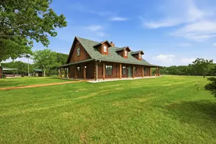 465 Emberson Ranch Rd, Pilot Point, TX 76258 - Photo 2