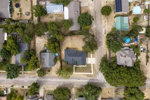 403 S Adams St, McGregor, TX 76657 - Photo 34